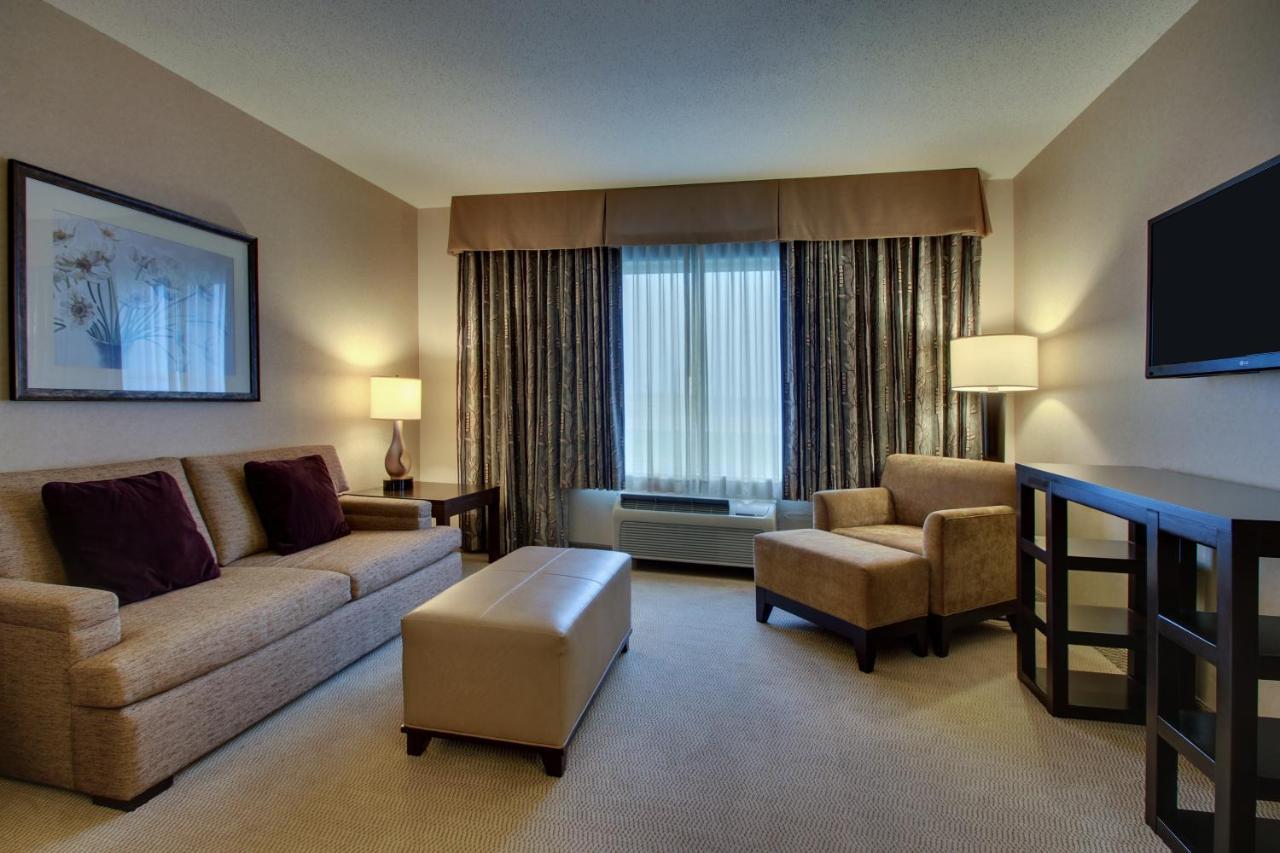 The Inn At Charles Town / Hollywood Casino Εξωτερικό φωτογραφία