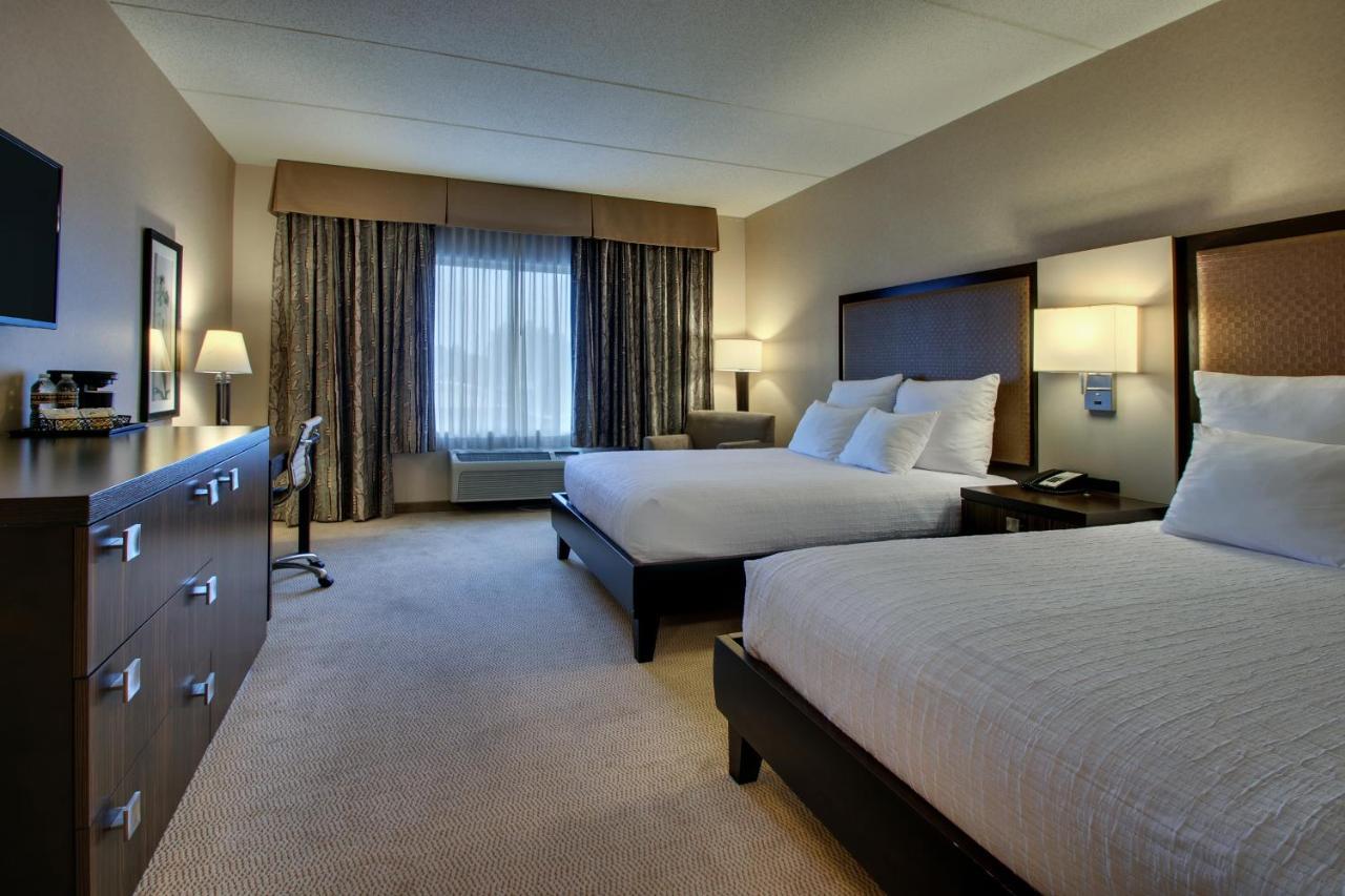 The Inn At Charles Town / Hollywood Casino Εξωτερικό φωτογραφία