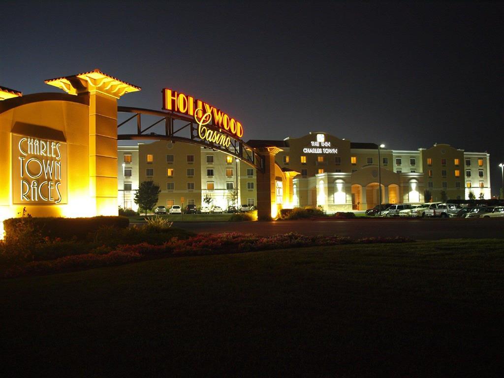 The Inn At Charles Town / Hollywood Casino Εξωτερικό φωτογραφία